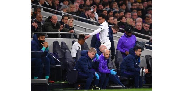 Dele alli fue suspendido por mala conducta